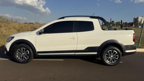 VOLKSWAGEN Saveiro 1.6 G7 CABINE DUPLA CROSS FLEX, Foto 6