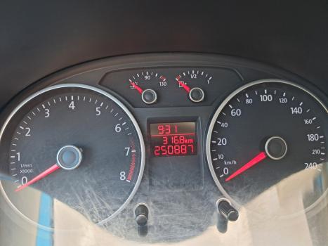 VOLKSWAGEN Saveiro 1.6 G6 TREND FLEX, Foto 9