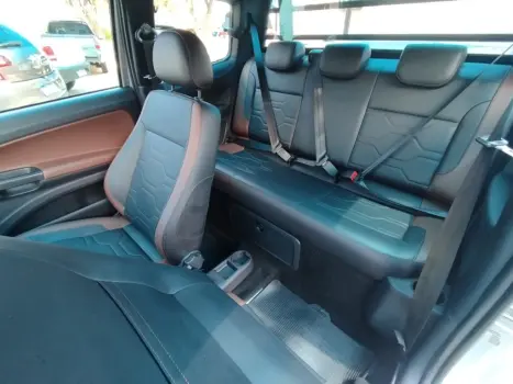 VOLKSWAGEN Saveiro 1.6 G7 CABINE DUPLA CROSS FLEX, Foto 9