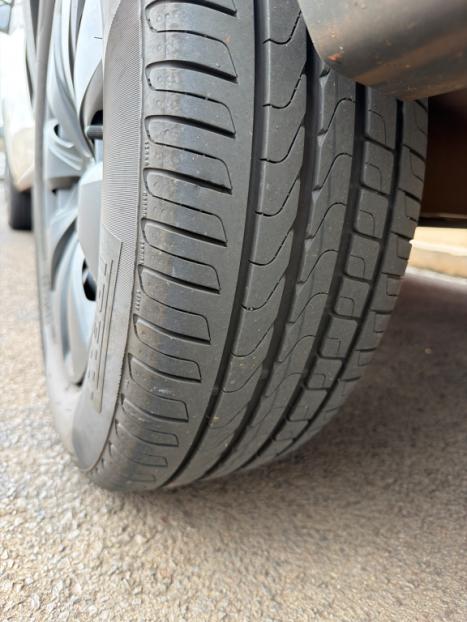 VOLKSWAGEN Saveiro 1.6 16V FLEX MSI ROBUST CABINE SIMPLES, Foto 3