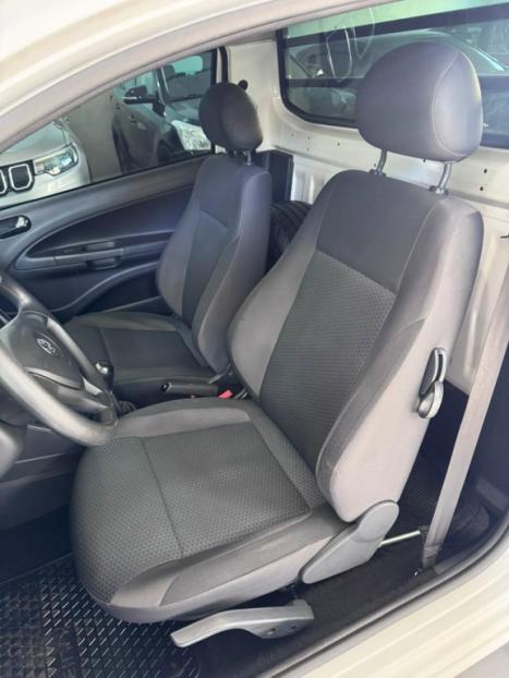 VOLKSWAGEN Saveiro 1.6 16V FLEX MSI ROBUST CABINE SIMPLES, Foto 11