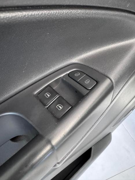 VOLKSWAGEN Saveiro 1.6 G7 ROBUST CABINE DUPLA FLEX, Foto 14