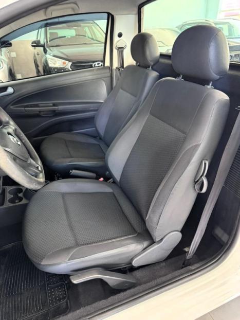 VOLKSWAGEN Saveiro 1.6 G7 ROBUST CABINE DUPLA FLEX, Foto 15