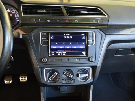 VOLKSWAGEN Saveiro 1.6 G7 CABINE DUPLA CROSS FLEX, Foto 8