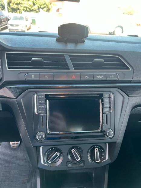 VOLKSWAGEN Saveiro 1.6 G7 CABINE DUPLA CROSS FLEX, Foto 7
