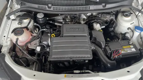 VOLKSWAGEN Saveiro 1.6 16V FLEX MSI ROBUST CABINE SIMPLES, Foto 10