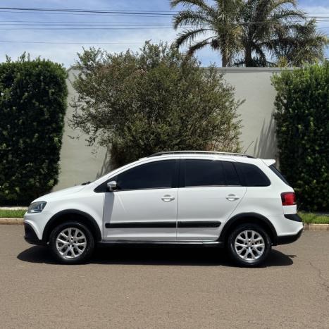 VOLKSWAGEN Space Cross 1.6 4P FLEX, Foto 6