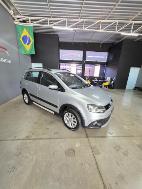VOLKSWAGEN Space Cross 1.6 4P FLEX, Foto 8
