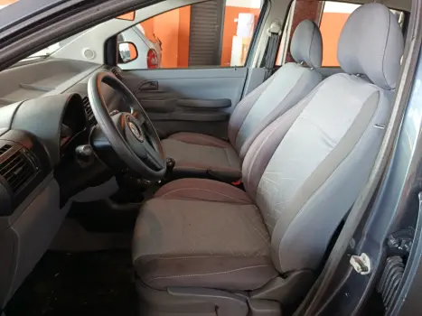 VOLKSWAGEN Space Fox 1.6 4P FLEX I-TREND, Foto 5