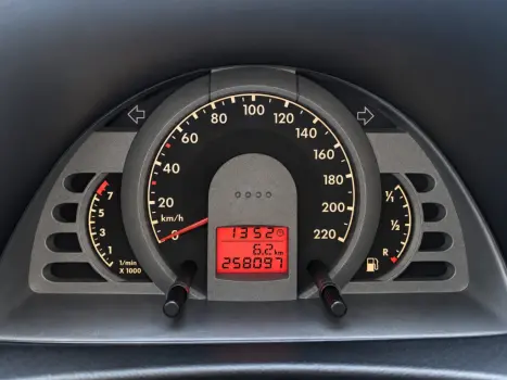 VOLKSWAGEN Space Fox 1.6 4P FLEX, Foto 4