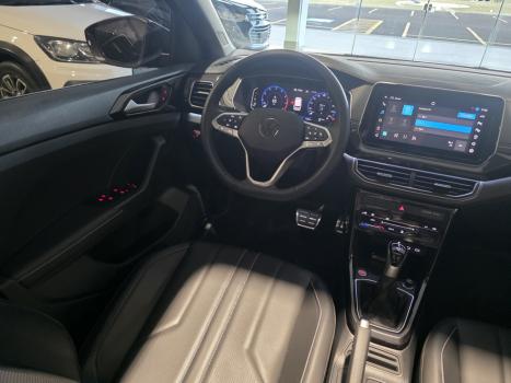 VOLKSWAGEN T-Cross 1.4 4P 250 TSI FLEX HIGHLINE AUTOMÁTICO, Foto 12 VOLKSWAGEN T-Cross 1.4 4P 250 TSI FLEX HIGHLINE AUTOMÁTICO, Foto 12