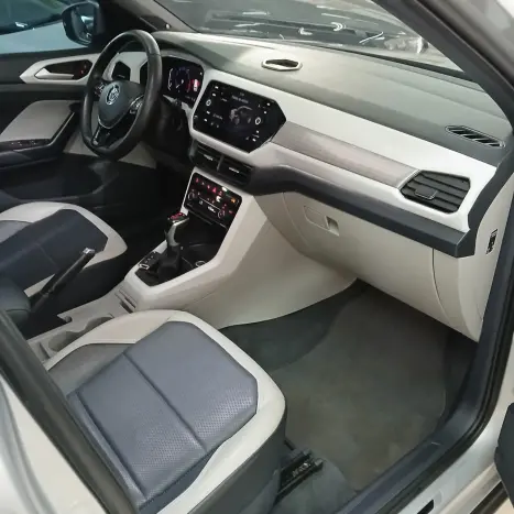 VOLKSWAGEN T-Cross 1.4 4P 250 TSI FLEX HIGHLINE AUTOMTICO, Foto 8