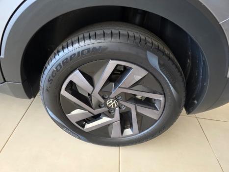 VOLKSWAGEN T-Cross 1.4 4P 250 TSI FLEX HIGHLINE AUTOMÁTICO, Foto 9 VOLKSWAGEN T-Cross 1.4 4P 250 TSI FLEX HIGHLINE AUTOMÁTICO, Foto 9