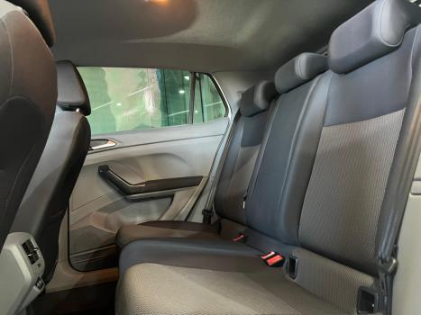 VOLKSWAGEN T-Cross 1.0 4P 200 TSI FLEX, Foto 5 VOLKSWAGEN T-Cross 1.0 4P 200 TSI FLEX, Foto 5