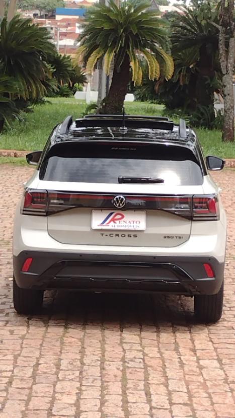 VOLKSWAGEN T-Cross 1.4 4P 250 TSI FLEX HIGHLINE AUTOM�TICO, Foto 5