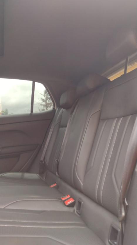 VOLKSWAGEN T-Cross 1.4 4P 250 TSI FLEX HIGHLINE AUTOM�TICO, Foto 10