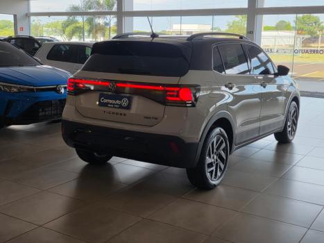VOLKSWAGEN T-Cross 1.4 4P 250 TSI FLEX HIGHLINE AUTOM�TICO, Foto 4