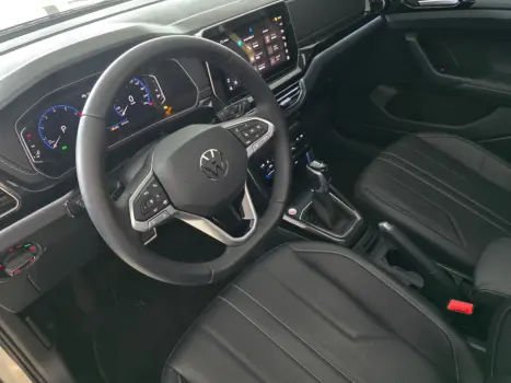 VOLKSWAGEN T-Cross 1.4 4P 250 TSI FLEX HIGHLINE AUTOM�TICO, Foto 13