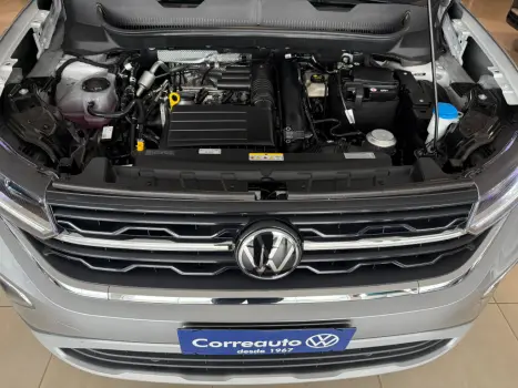 VOLKSWAGEN T-Cross 1.4 4P 250 TSI FLEX HIGHLINE AUTOM�TICO, Foto 9
