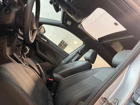 VOLKSWAGEN T-Cross 1.4 4P 250 TSI FLEX HIGHLINE AUTOM�TICO, Foto 12