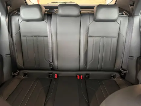 VOLKSWAGEN T-Cross 1.4 4P 250 TSI FLEX HIGHLINE AUTOM�TICO, Foto 15