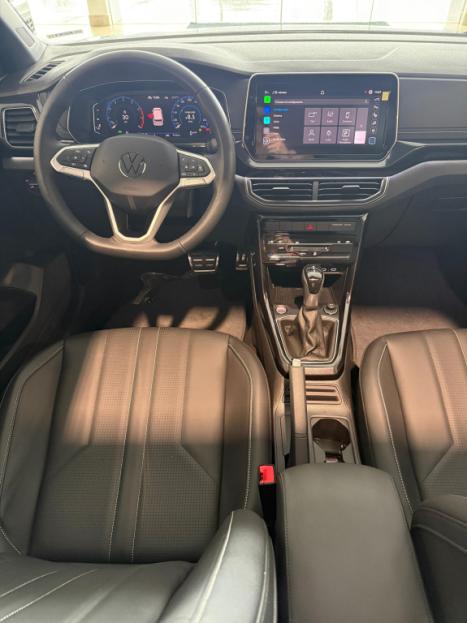 VOLKSWAGEN T-Cross 1.4 4P 250 TSI FLEX HIGHLINE AUTOM�TICO, Foto 20