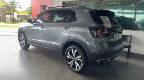 VOLKSWAGEN T-Cross 1.0 4P 200 TSI FLEX COMFORTLINE AUTOM�TICO, Foto 2