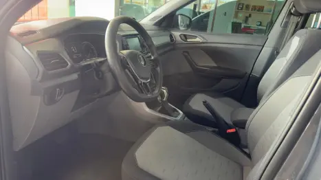 VOLKSWAGEN T-Cross 1.0 4P 200 TSI FLEX COMFORTLINE AUTOM�TICO, Foto 6