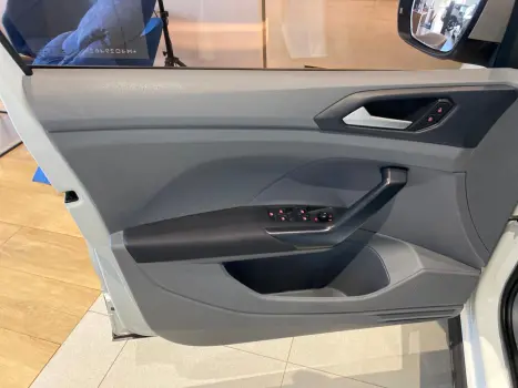 VOLKSWAGEN T-Cross 1.0 4P 200 TSI FLEX AUTOM�TICO, Foto 7