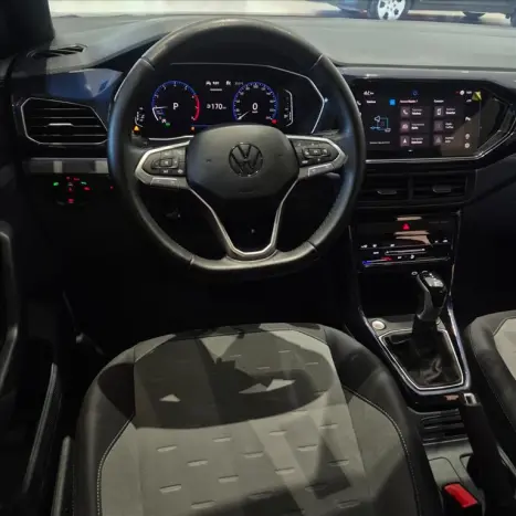 VOLKSWAGEN T-Cross 1.0 4P 200 TSI FLEX COMFORTLINE AUTOM�TICO, Foto 10