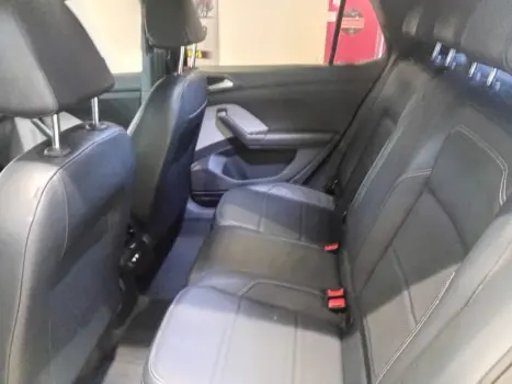 VOLKSWAGEN T-Cross 1.4 4P 250 TSI FLEX HIGHLINE AUTOM�TICO, Foto 6