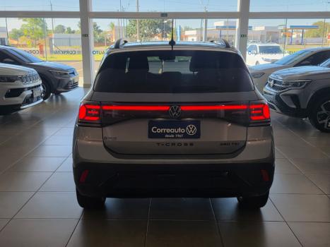 VOLKSWAGEN T-Cross 1.4 4P 250 TSI FLEX HIGHLINE AUTOM�TICO, Foto 4