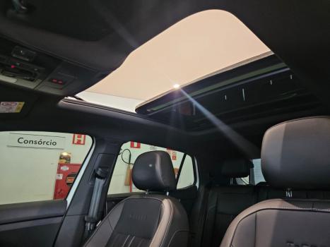 VOLKSWAGEN T-Cross 1.4 4P 250 TSI FLEX HIGHLINE AUTOM�TICO, Foto 6