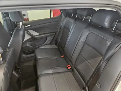 VOLKSWAGEN T-Cross 1.4 4P 250 TSI FLEX HIGHLINE AUTOM�TICO, Foto 6