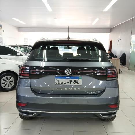 VOLKSWAGEN T-Cross 1.4 4P 250 TSI FLEX HIGHLINE AUTOM�TICO, Foto 7