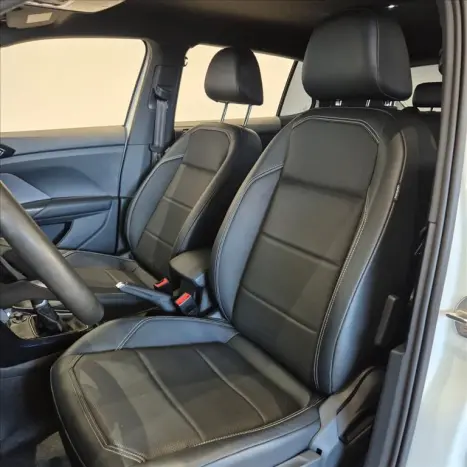 VOLKSWAGEN T-Cross 1.0 4P 200 TSI FLEX COMFORTLINE AUTOM�TICO, Foto 14