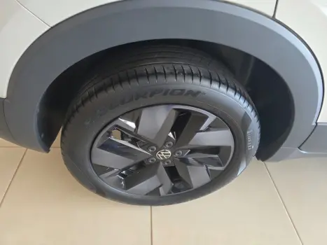 VOLKSWAGEN T-Cross 1.4 4P 250 TSI FLEX EXTREME HIGHLINE AUTOMÁTICO, Foto 16