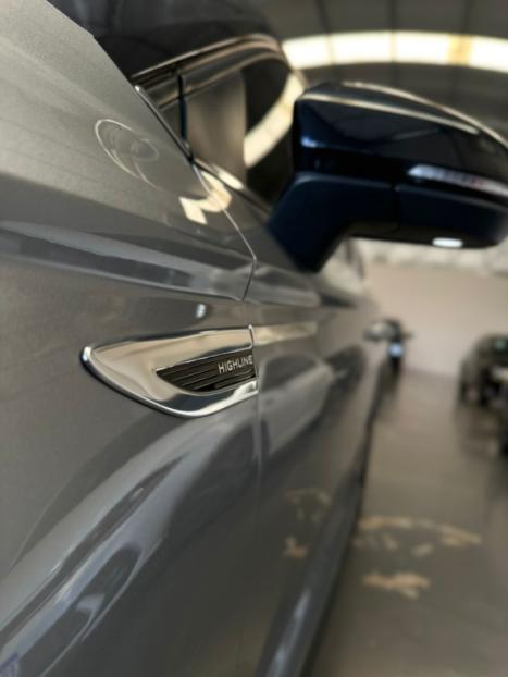 VOLKSWAGEN Taos 1.4 16V 4P FLEX 250 TSI HIGHLINE AUTOM�TICO, Foto 7