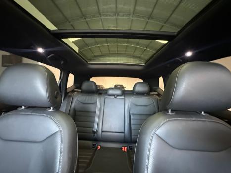 VOLKSWAGEN Taos 1.4 16V 4P FLEX 250 TSI HIGHLINE AUTOM�TICO, Foto 24