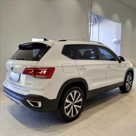 VOLKSWAGEN Taos 1.4 16V 4P FLEX 250 TSI HIGHLINE AUTOMTICO, Foto 4