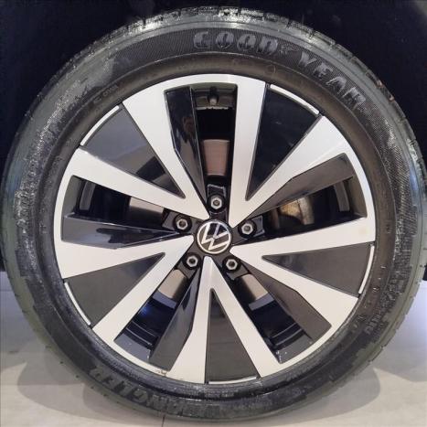 VOLKSWAGEN Taos 1.4 16V 4P FLEX 250 TSI HIGHLINE AUTOMTICO, Foto 21