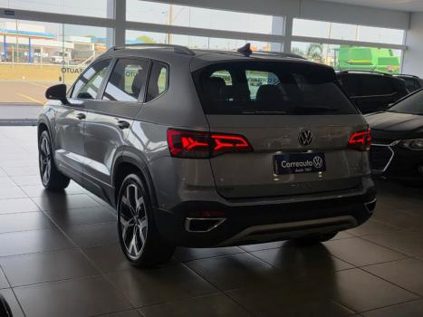 VOLKSWAGEN Taos 1.4 16V 4P FLEX 250 TSI HIGHLINE AUTOMTICO, Foto 5