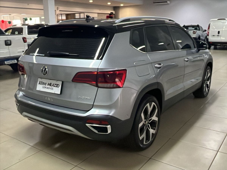 VOLKSWAGEN Taos 1.4 16V 4P FLEX 250 TSI HIGHLINE AUTOMTICO, Foto 4