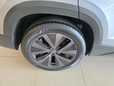 VOLKSWAGEN Taos 1.4 16V 4P FLEX 250 TSI HIGHLINE AUTOMTICO, Foto 13