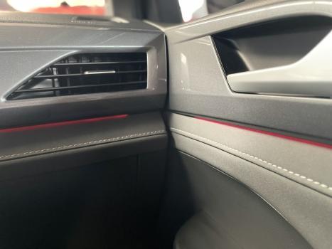 VOLKSWAGEN Taos 1.4 16V 4P FLEX 250 TSI HIGHLINE AUTOMTICO, Foto 13