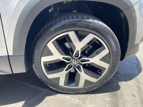 VOLKSWAGEN Taos 1.4 16V 4P FLEX 250 TSI HIGHLINE AUTOMTICO, Foto 23