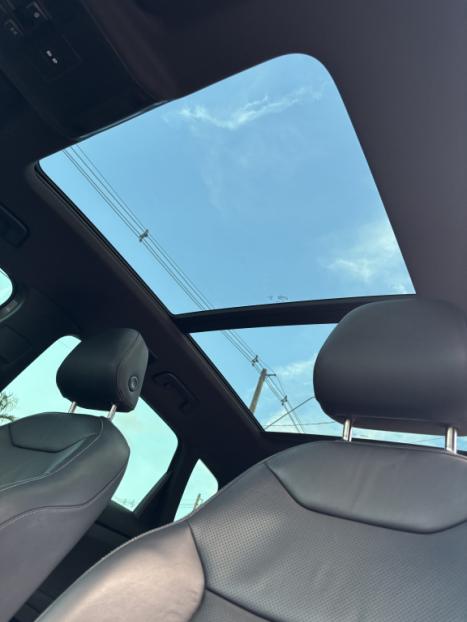 VOLKSWAGEN Taos 1.4 16V 4P FLEX 250 TSI HIGHLINE AUTOM�TICO, Foto 3