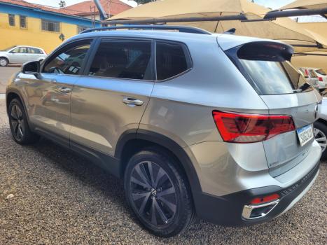 VOLKSWAGEN Taos 1.4 16V 4P FLEX 250 TSI COMFORTLINE AUTOM�TICO, Foto 2