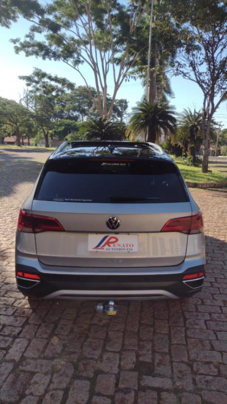 VOLKSWAGEN Taos 1.4 16V 4P FLEX 250 TSI HIGHLINE AUTOM�TICO, Foto 4