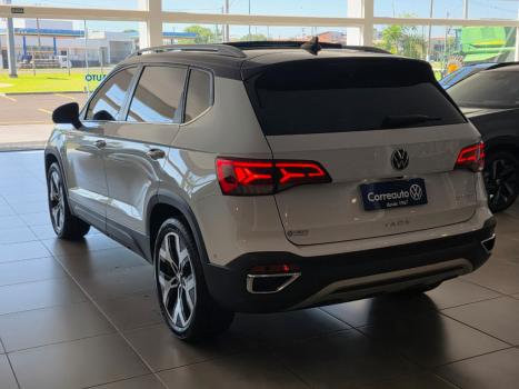 VOLKSWAGEN Taos 1.4 16V 4P FLEX 250 TSI HIGHLINE AUTOM�TICO, Foto 4